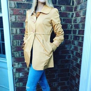 Forever 21 mustard peacoat size Small vintage